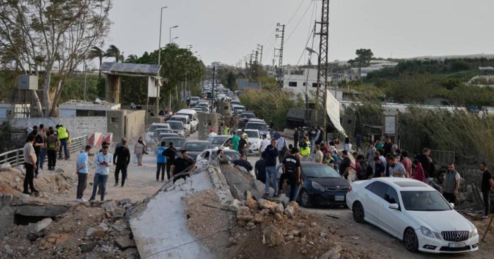 Με το «δάχτυλο στη σκανδάλη» η Χεζμπολάχ για ισραηλινές παραβιάσεις της εκεχειρίας